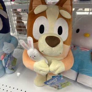 Bingo Easter  Bunny greeter